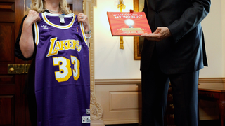 After Whining About It, Kareem Abdul-Jabbar Will Get A Statue At The Staples Center